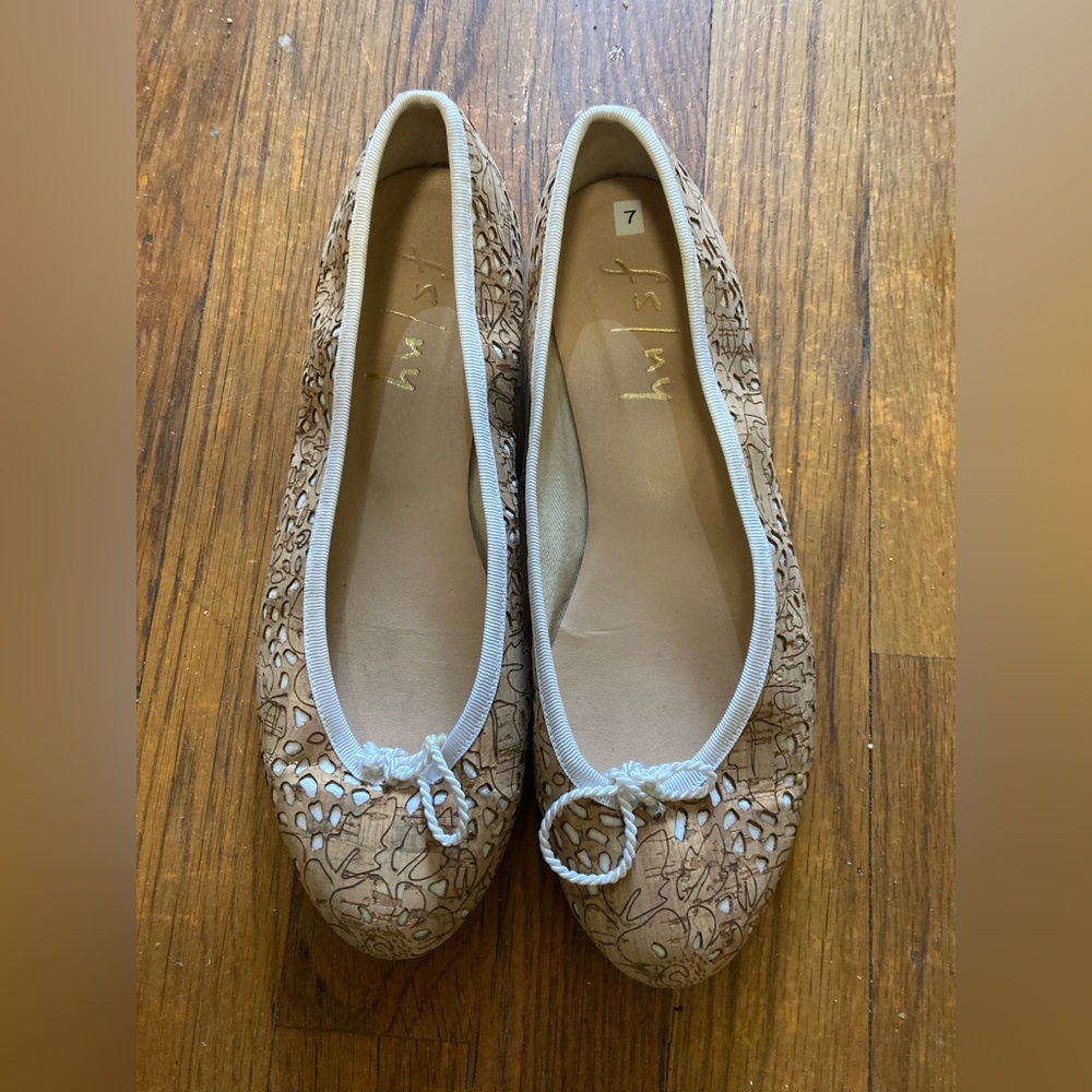 FS/NY gently used shoes -cork - size 7